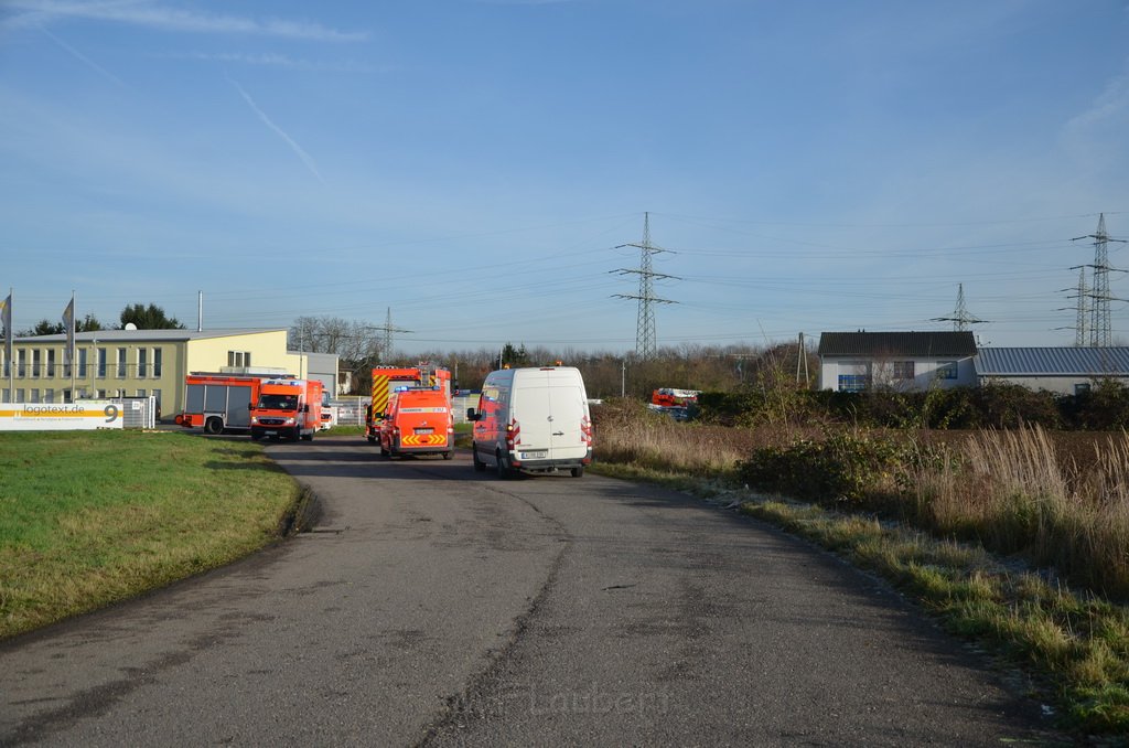 Feuer Koeln Ostheim Herkenrathsweg P06.JPG